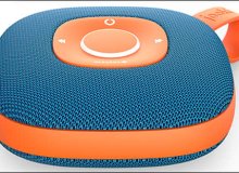 Kleine Kinder Jam zu NFC-Enabled Jukebox