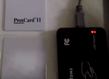 これが書き込み/複製 LF 125 KHZ RFID カード能力を持っています。