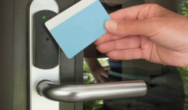 Cartão RFID com serviços eficientes com instalação de sistema de controle de acesso