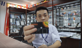 RFID の工場からの RFID カードをリード