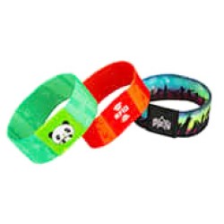 Wristband tessuto