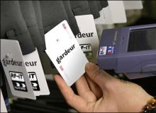 Come conveniente tag RFID sui vestiti sono!