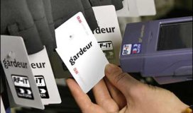 Wie praktisch, RFID-Tags auf Kleidung sind!