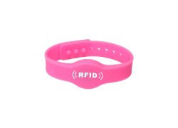Bunte Unterstützung 125KHz / 13,56MHz / 860-960MHz RFID Silikon Armband Für Party