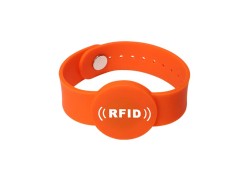 High Quality Adjustable Waterproof RFID Silicone Wristband For Swimming Pool Access Control 